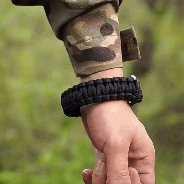 Elite Adventure Ready Survival Bracelet™ portable